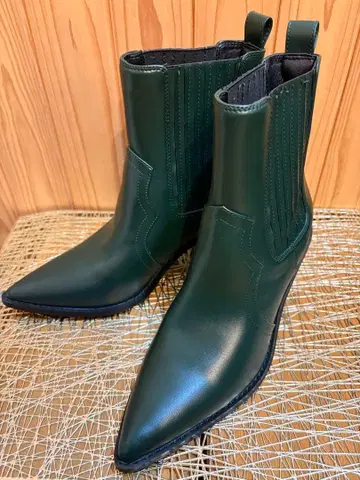 LAGUA GEM 숏부츠 다크 그린 스틸레토