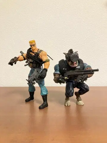 듀크 뉴켐 듀크뉴컴 DUKE NUKEM 2체 세트