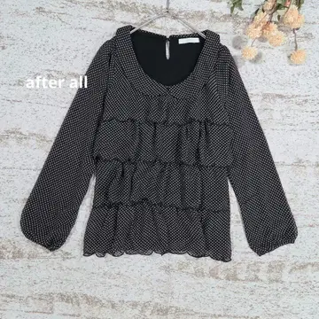 after all 도트 무늬 프릴 블라우스 블랙 [ M ]