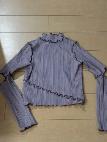 프릴 메로 탑스 퍼플 릴릴리 little