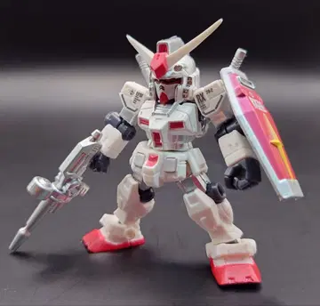 건담 롤아웃 컬러 모빌슈트 앙상블 00 정크제품