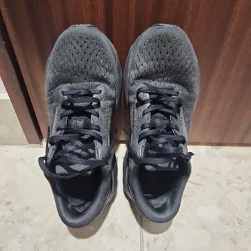 BROOKS GHOST16 블랙 25.5cm