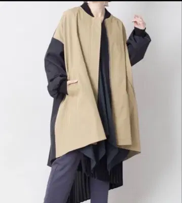 오즈모시스 바이컬러 빅 플레어 코트 오즈모시스