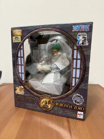 P.O.P 원피스 'S.O.C' 로로노아 조로 [재판매] pop soc