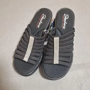 Skechers 블랙 비쥬 샌들