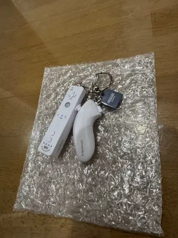 닌텐도 뮤지엄 한정판 Wii 리모컨 키링