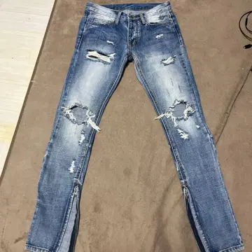 mnml 데미지 가공 스키니 데님