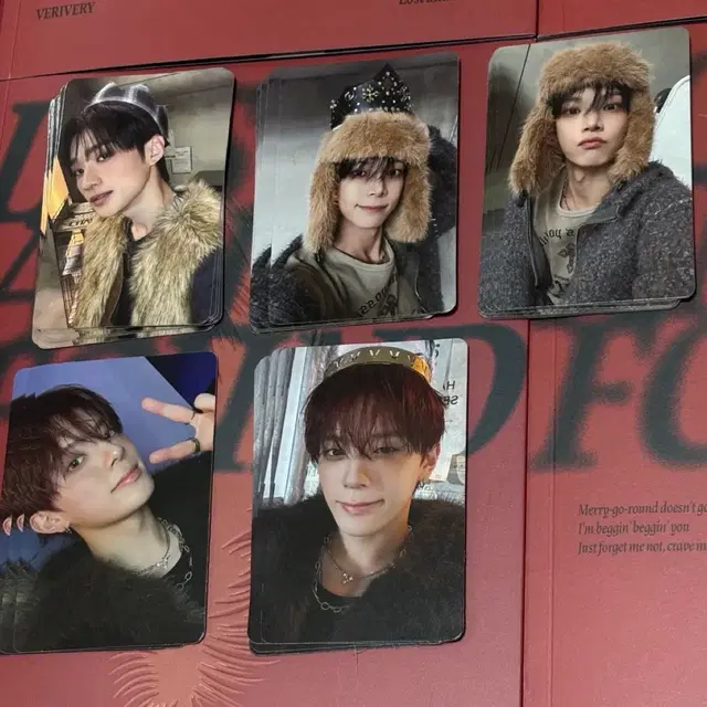 베리베리 레드 lost and found red 앨범 포토카드 포카