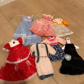 제니 바비 리카짱용 드레스 세트 6점