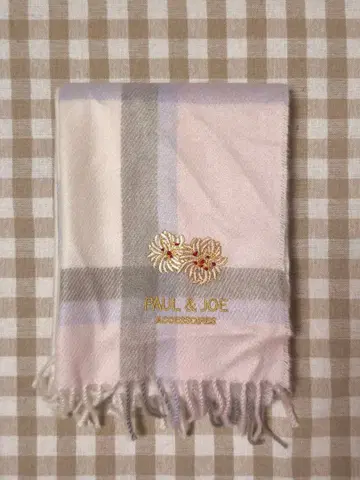 폴앤조이 크리잔테뭄 자수 무스 터치 머플러