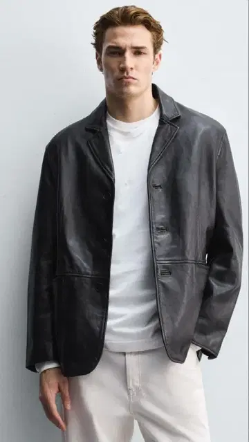 ZARA 가죽 릴랙스 핏 블레이저 2025aw