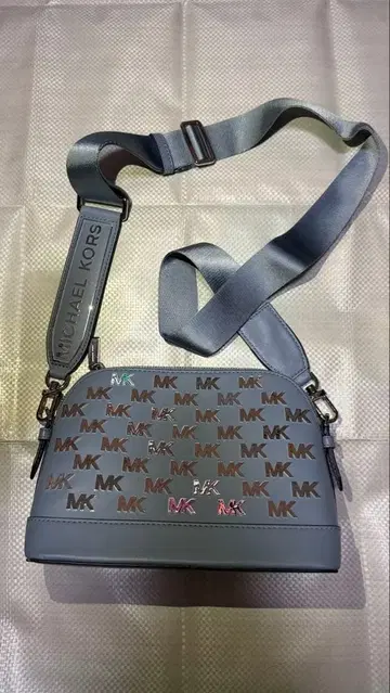 MICHAEL KORS 블루 숄더백