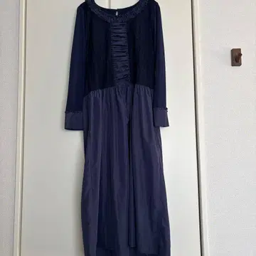 새상품 포멀 다크 네이비 긴팔 드레스