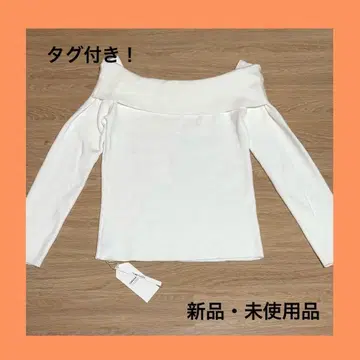 [ 새상품 미사용품 ] TORUGATO 오프숄더 긴팔 니트 택 포함!