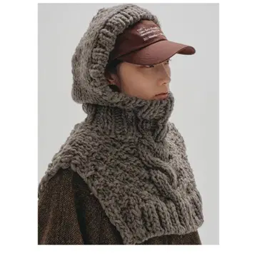 투데이풀 Hand Knit Balaclava