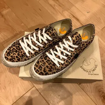 [ 미사용 새상품 ] SPINGLE MOVE 레오파드 무늬 스니커즈