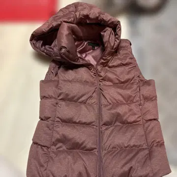 [ 미사용 새상품 ] 유니클로 다운 베스트 S 사이즈 더스티 핑크