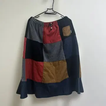 MANASTASHI 패치워크 플레어 스커트