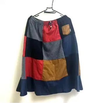 MANASTASHI 패치워크 플레어 스커트