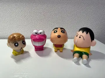 짱구는 못말려 피규어 4개 세트