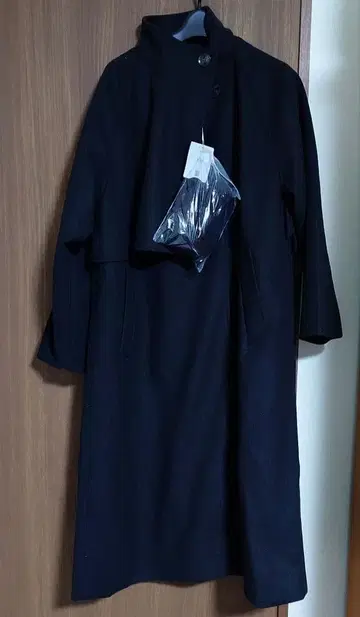 y/m by 나토리카 스탠드 카라 케이프 코트