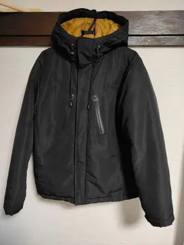 그라니프 다운 자켓 M