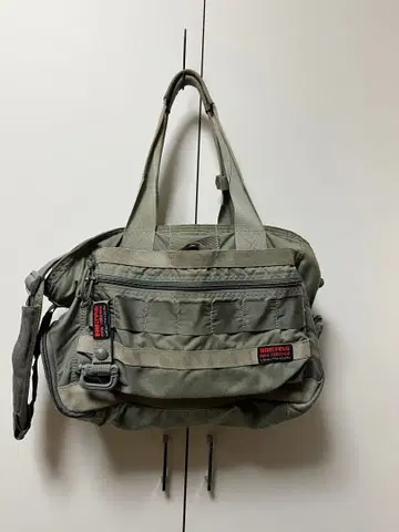 BRIEFING EASY WIRE 그레이 트리플 콜라보