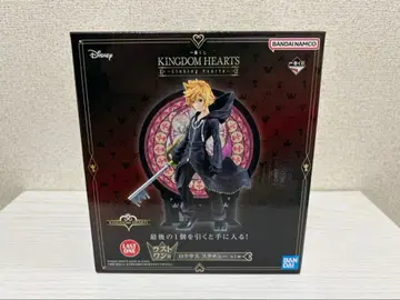 킹덤하츠 제일복권 라스트원 록서스 동상