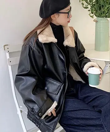 블랙 가죽 오버 사이즈 자켓