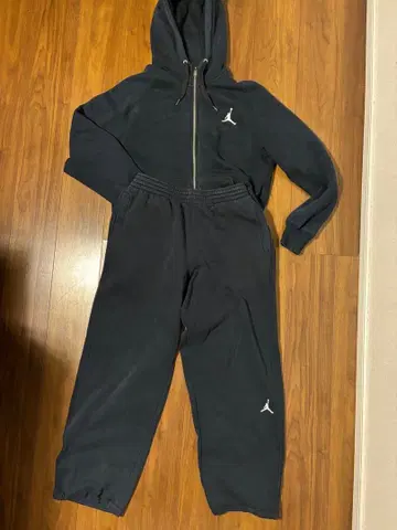 Jordan 블랙 맨투맨 셋업 M 사이즈
