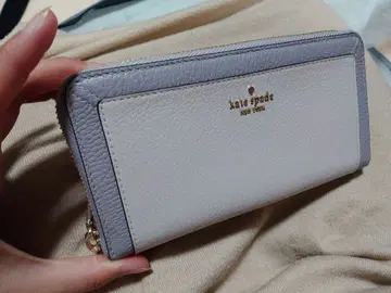 케이트 스페이드 장지갑 라이트 그레이
