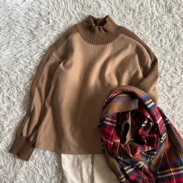 [quaranciel] 멜톤 하이넥 풀오버 브라운 계열 프리