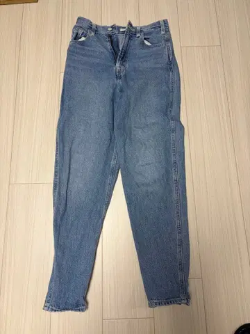 리바이스 HIGHLOOSE TAPER 사이즈 24 라이트 블루