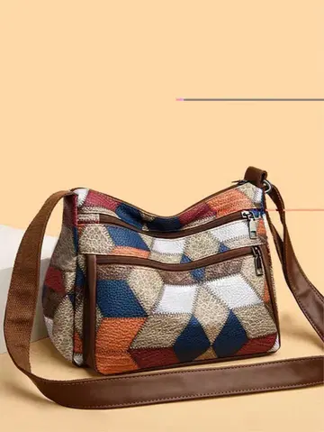 지오메트릭 패턴 숄더백