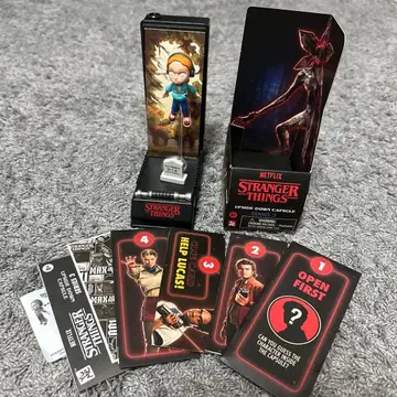 기묘한 이야기 시리즈 3 맥스 피규어 MAX