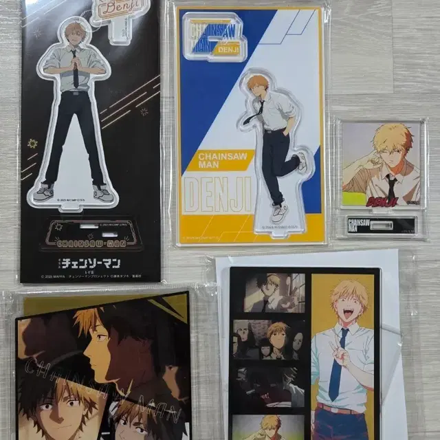 체인소맨 덴지 아크릴 스탠드 팝니다