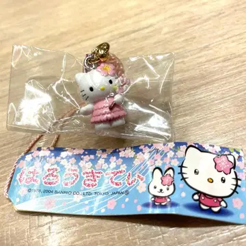산리오 지역 한정 키티 헬로키티 벚꽃 꽃놀이 스트랩 족쇄