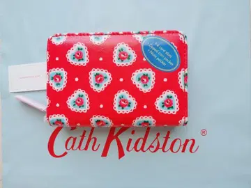 [ 미사용 새상품 ] 캐스키드슨 접이식 지갑 레이스 하트 꽃무늬 하트