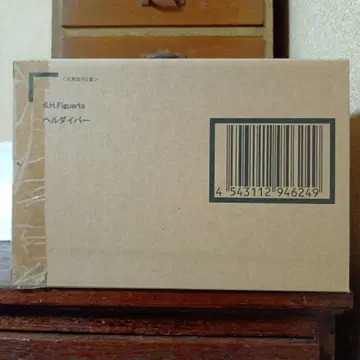 S.H.Figuarts 헬다이버 가면라이더 ZX