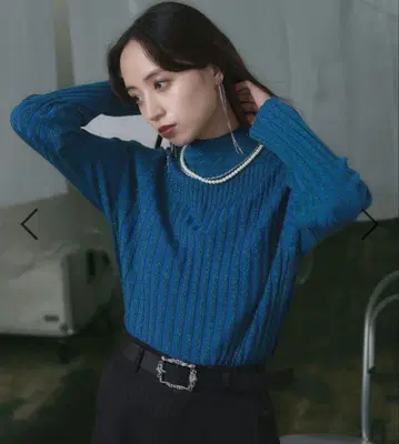 [ HARE ] 라메 랜덤 리브 니트 블루