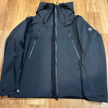 DESCENTE ALLTERRAIN CREAS 올터레인 클레아스 블랙