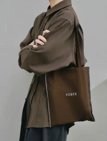 yobek 토트백 브라운