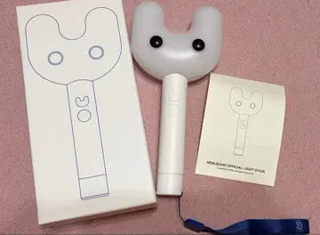 NEWJEANS OFFICIAL LIGHT STICK