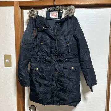 LEVI STRAUSS &CO 모즈 코트 블랙