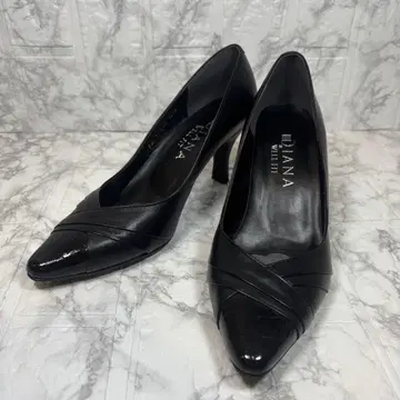 DIANA 다이애나 스틸레토 하이힐 펌프스 22.5EE