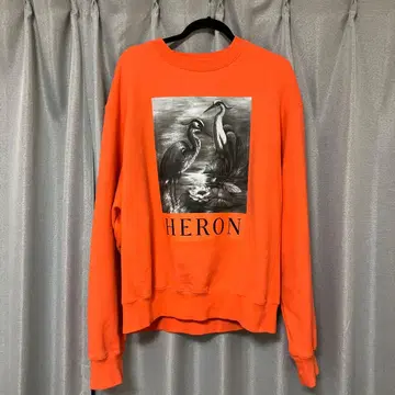 HERON 헤론 프레스톤 그래픽 프린트 긴팔 맨투맨 오렌지 L