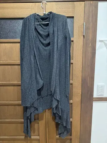 카틀세 비대칭 롱 가디건