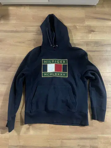 TOMY HILFIGER 후드티