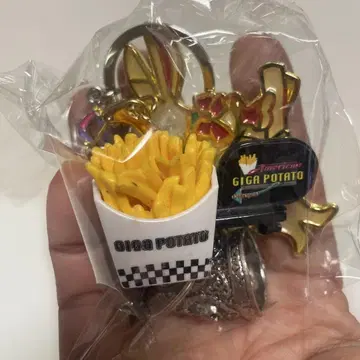 GIGA POTATO 프라이드 포테이토 키링