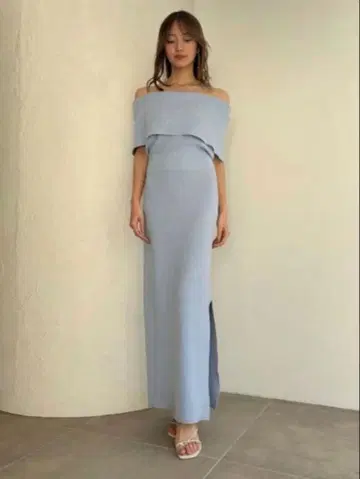 snidel 오프숄더 니트 롱 원피스 sax